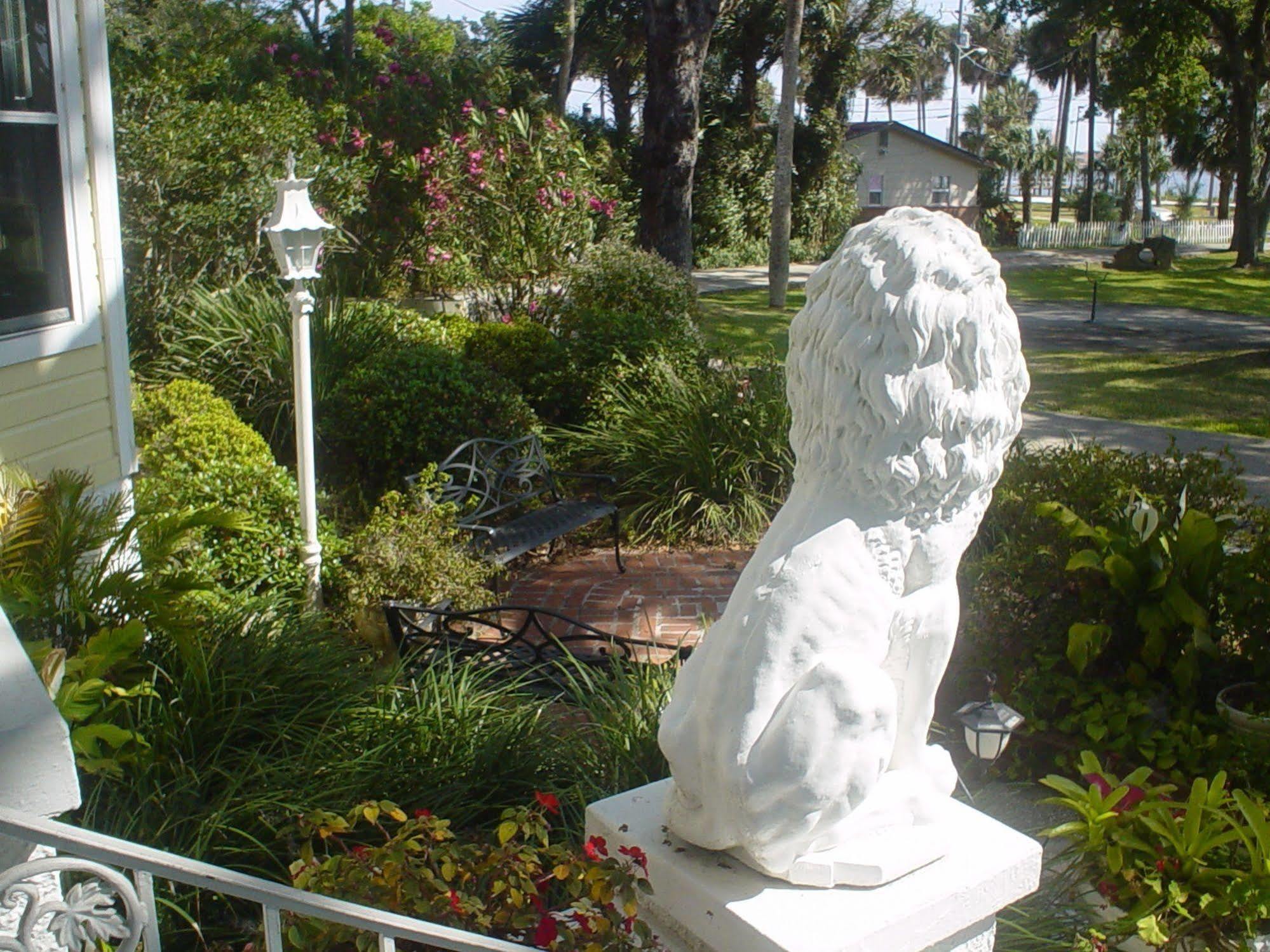 The River Lily Daytona Beach Extérieur photo