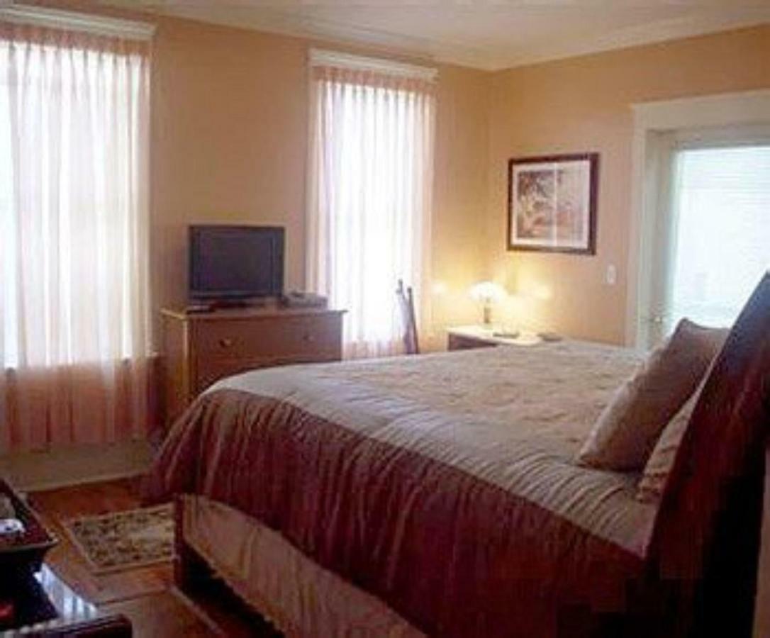 The River Lily Daytona Beach Extérieur photo